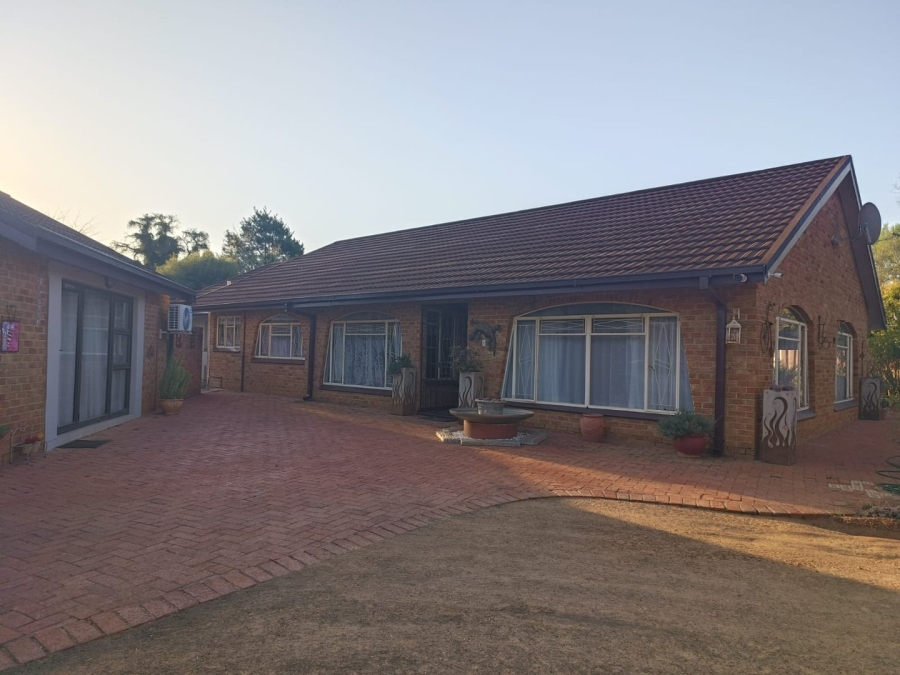 7 Bedroom Property for Sale in Universitas Free State